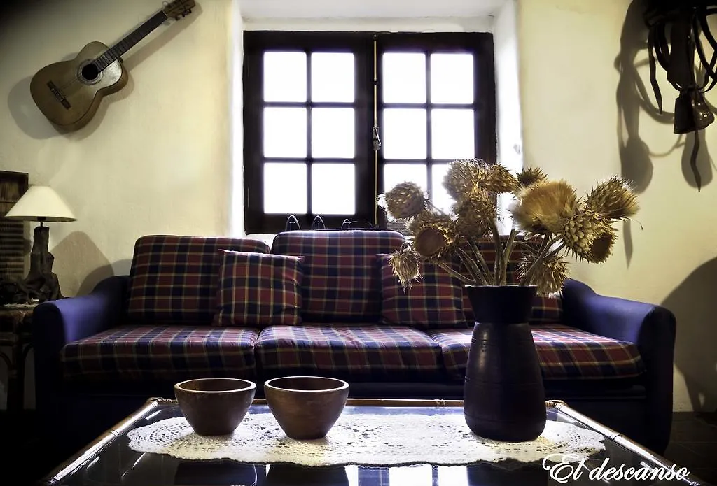 Отель Casa Rural Erjos Лос-Силос